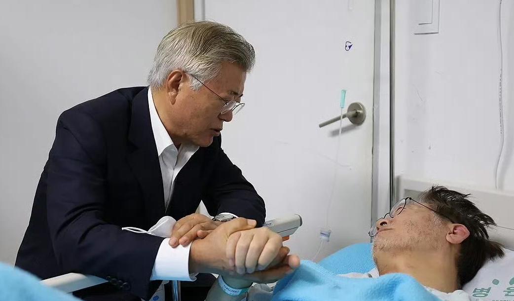 花无百日红，这句话可以用在金建熙身上，同样也适用于李在明身上。2023年，李