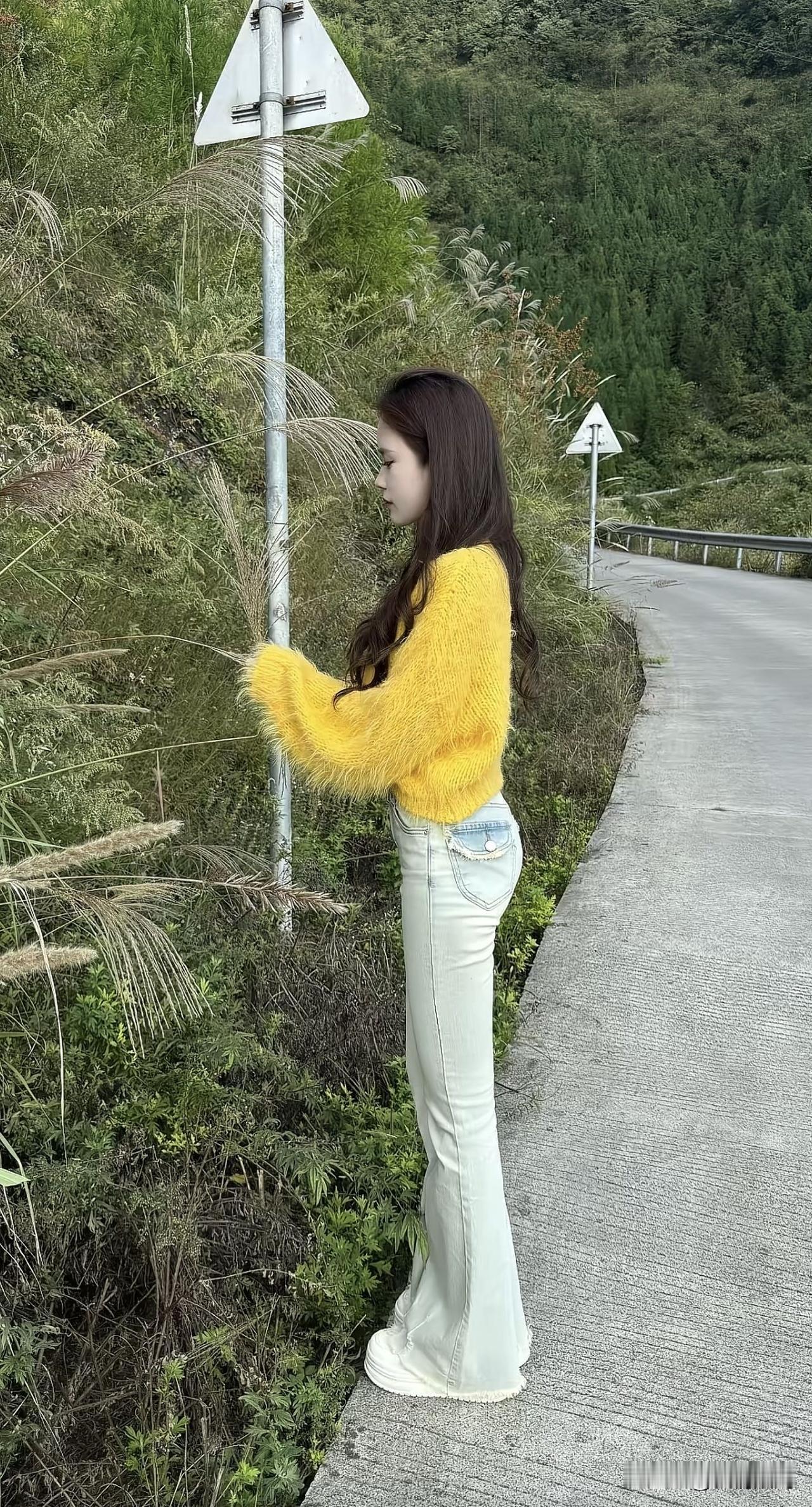 送给为情所困的男人一句话没事早点睡吧你爱的那个人或许已经跟别人进入梦乡了