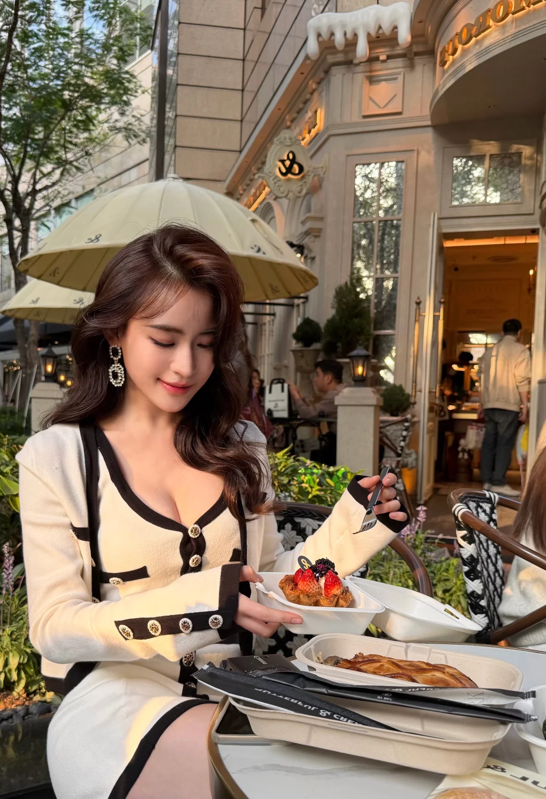 天气好的话 一起吃BC🖤