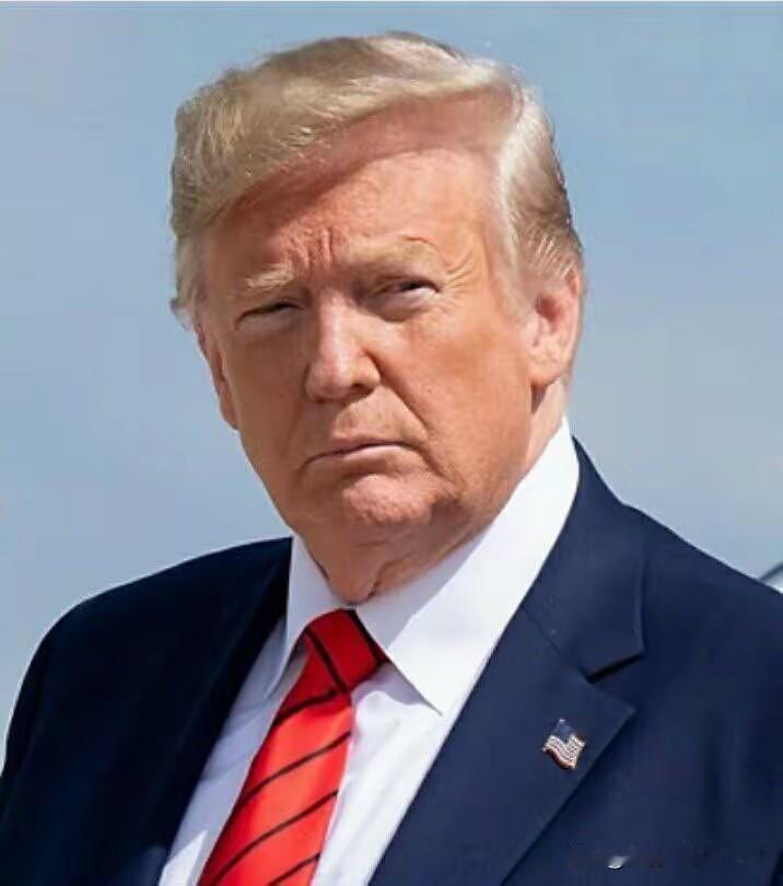 怂了？印度啊，看上去真怂，一点定力也没有。美国刚宣布再次加征10%的关税，印度