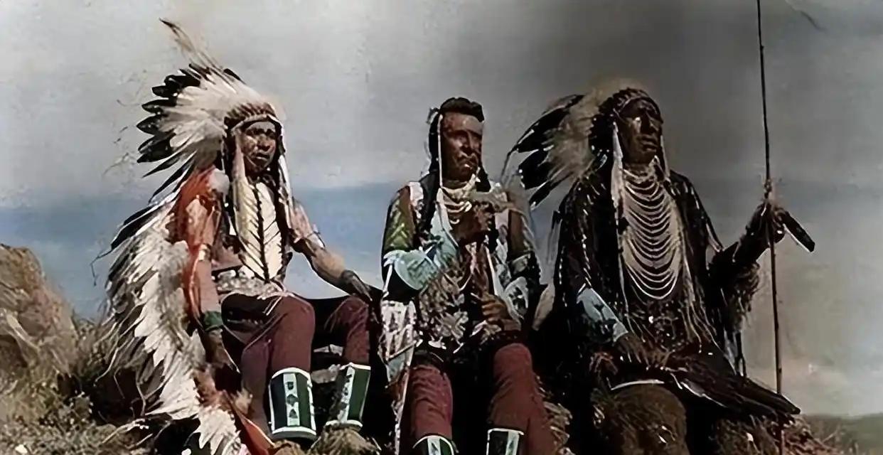被屠杀时印第安人为何不反抗？白人：不反抗？你知道他们多狠吗 其实印第安人不仅