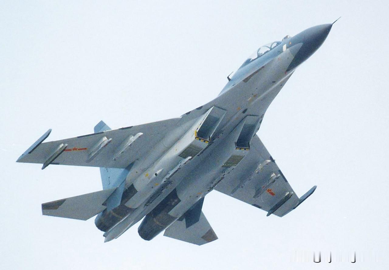 🗓🇷🇺🇨🇳历史篇章：关于苏-30MKK战斗机整整25年前的2000