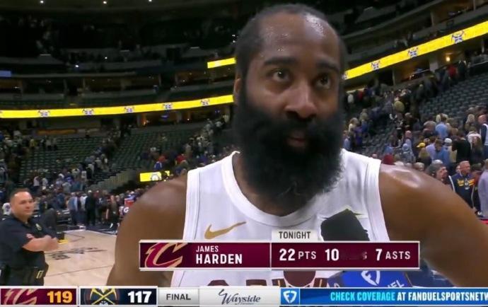 哈登盛赞米切尔和阿伦：“阿伦打得难以置信。顺下、篮下终结，在防守端和约基奇对