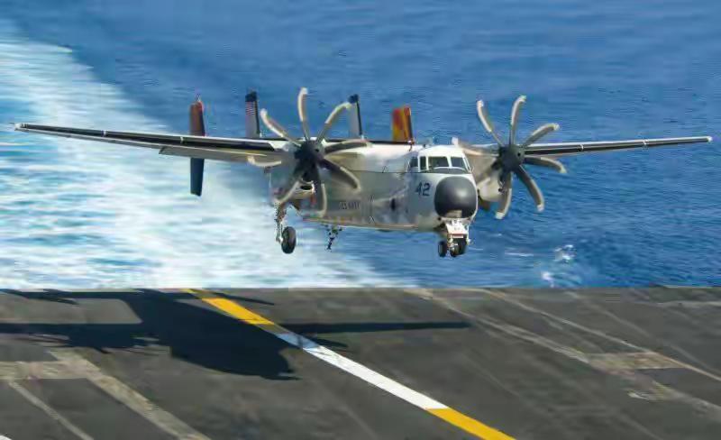 大V：福建舰还差一款重要舰载机固定翼运输机，美军目前两款兼具，一是1966年入役
