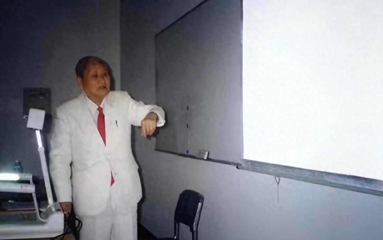 100亿1公里！30年！反对“三峡”的黄万里的“雅黄”设想有多难？在水利工程