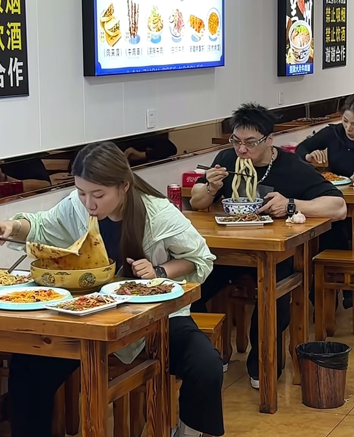 原来吃放纵餐的样子真的很明显