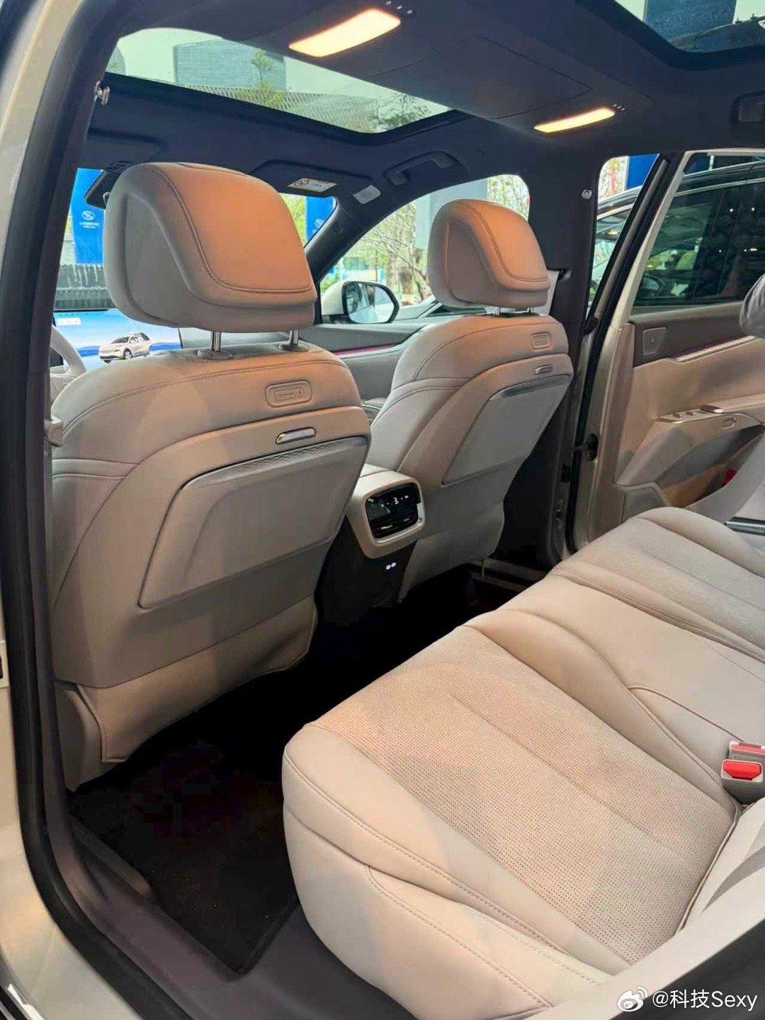 刚在投资人大会上，上汽通用卢总放出狠话：“20万级满足所有理想的SUV”！今天