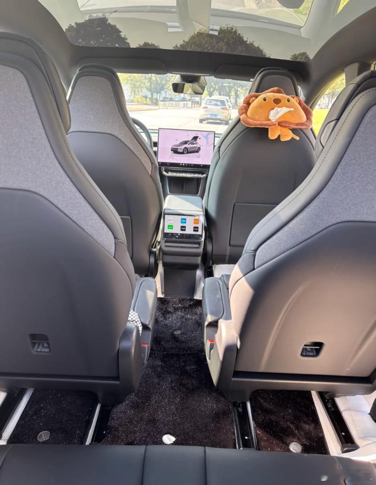 看看YL，有多少人见过？