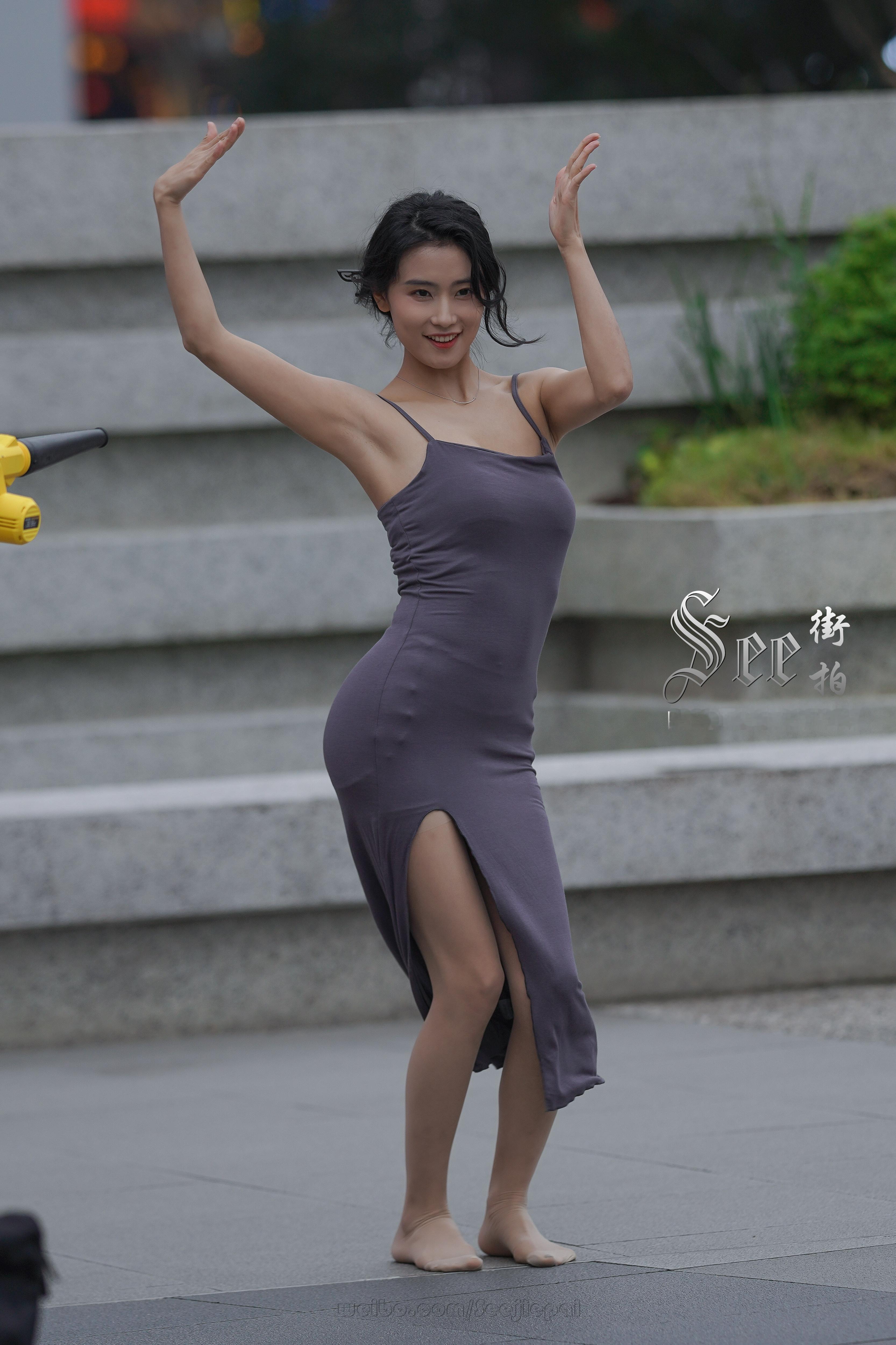 吊带裙舞蹈，美得让人心动~~​​​