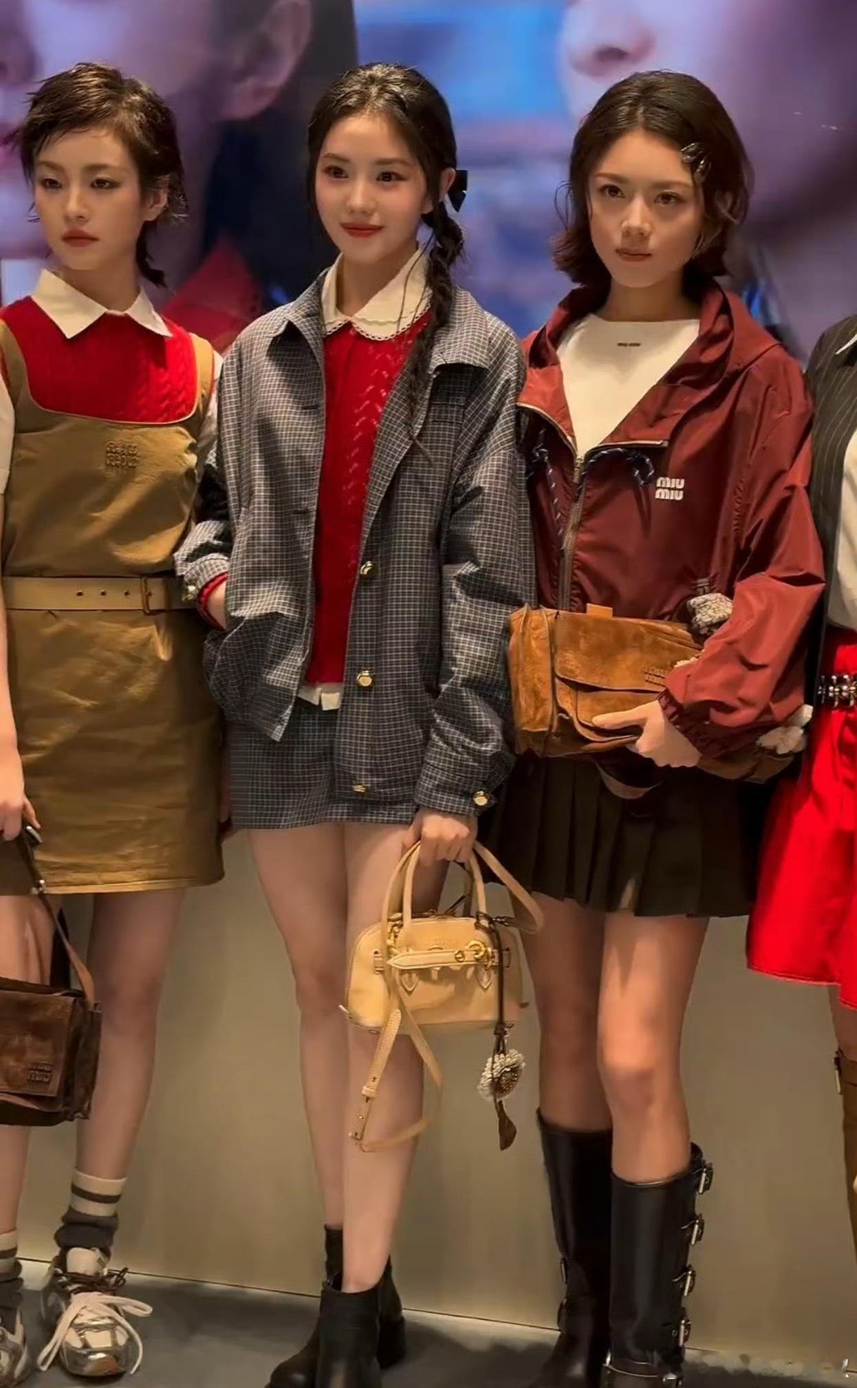 不带粉丝滤镜，这三个00🌸谁赢了？