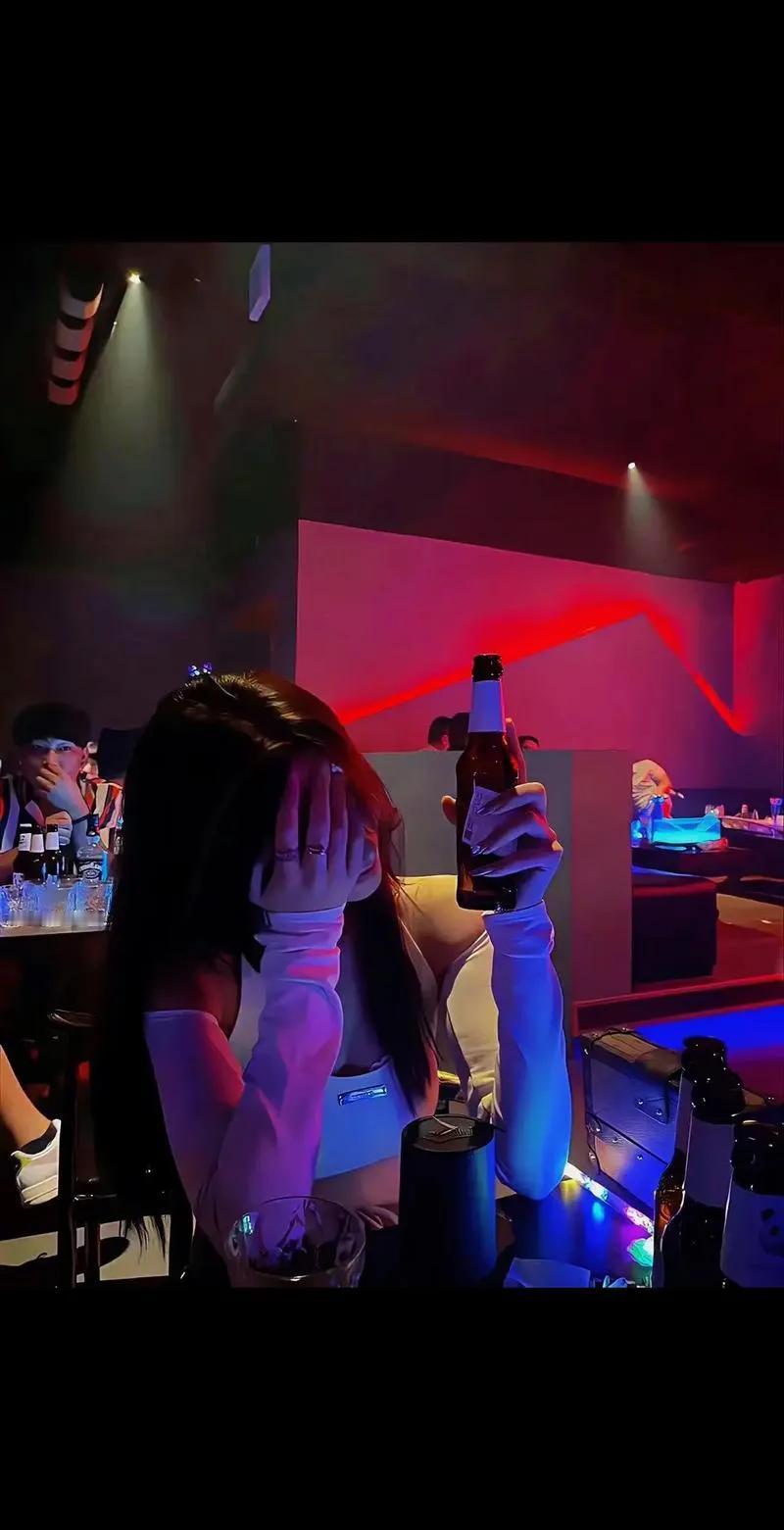 12月1日，今天是第38个世界艾滋病日，远离毒品，珍爱生命！我也是刚从浙江省一位