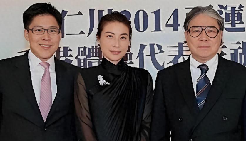 68岁范玉梅女儿是郭晶晶，帮霍家带大3个孩子，母女生活好相似郭晶晶母亲范玉梅的