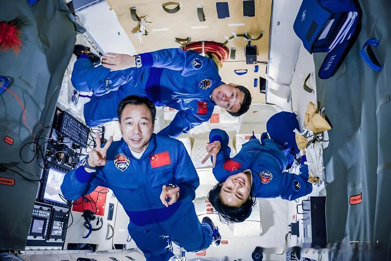 美国人太可恨了，看看他们都做了什么！昨天刷到一个航天圈内部人士的爆料，看得人后
