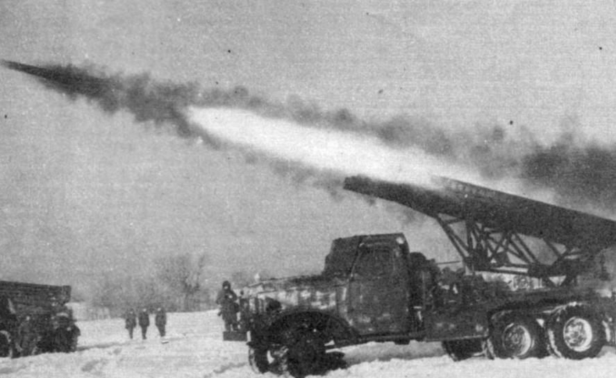 苏联大名鼎鼎的“喀秋莎”火箭炮，是二战中令敌人闻风丧胆的神兵利器。它最大射