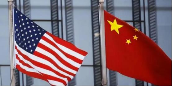 中美之间,已经没有回头路了。美国手里的绳子,已经勒住中国经济的咽喉;而中国手里的