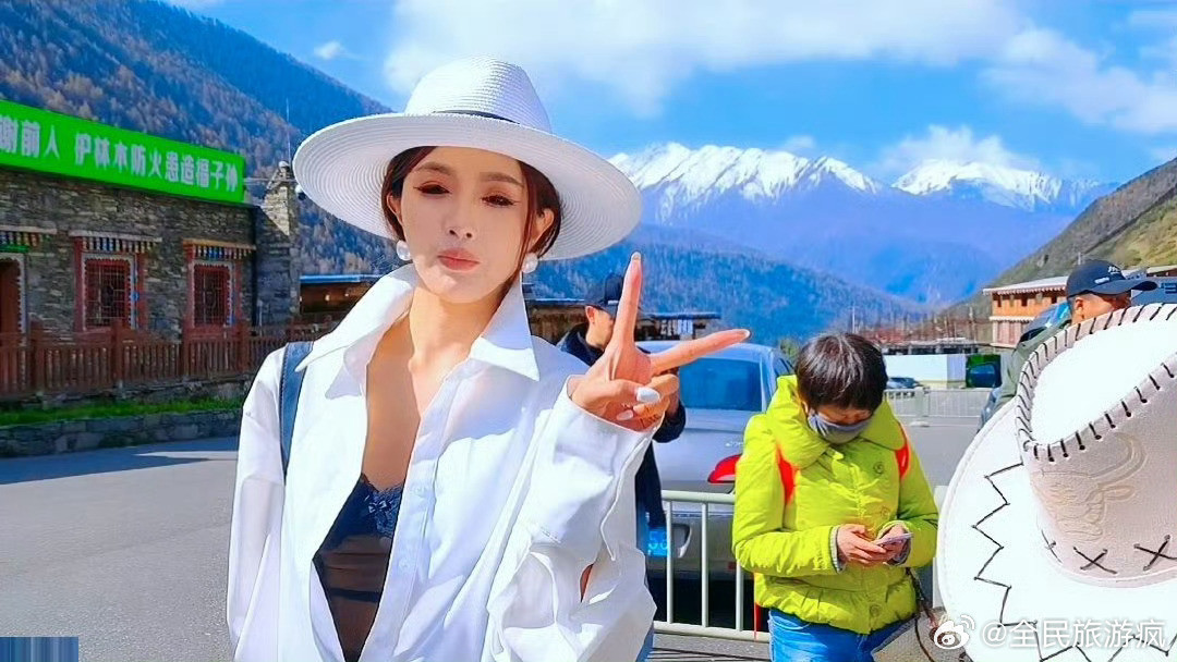 徒步天堂四姑娘山，初夏正当时趁现在徒步四川四姑娘山有人说，看山要去西藏，但想走