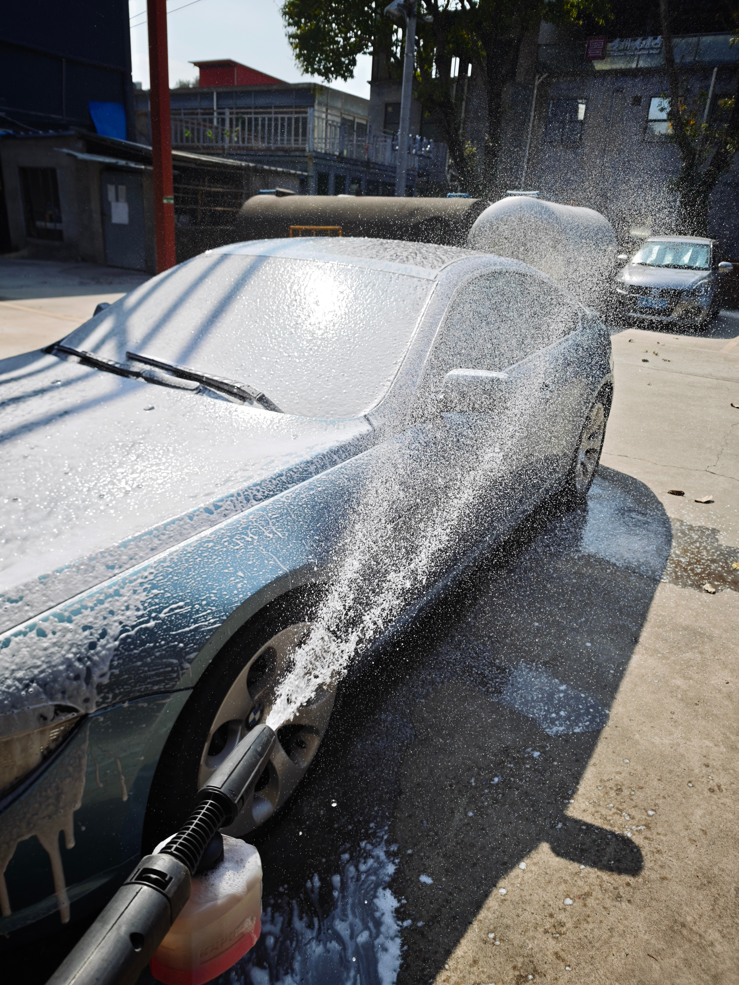 Hey你个老伙计，一转眼就20岁了已经不记得你陪伴过我多少个春节，到了今天依然