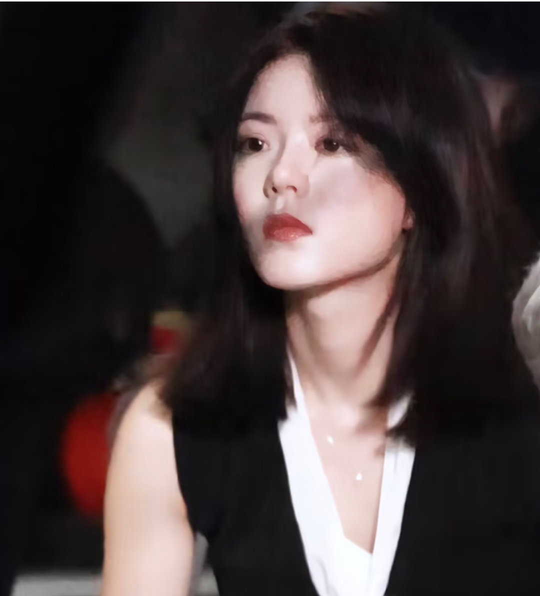 #赵今麦你好星期六造型#完美融入剧照的一套​