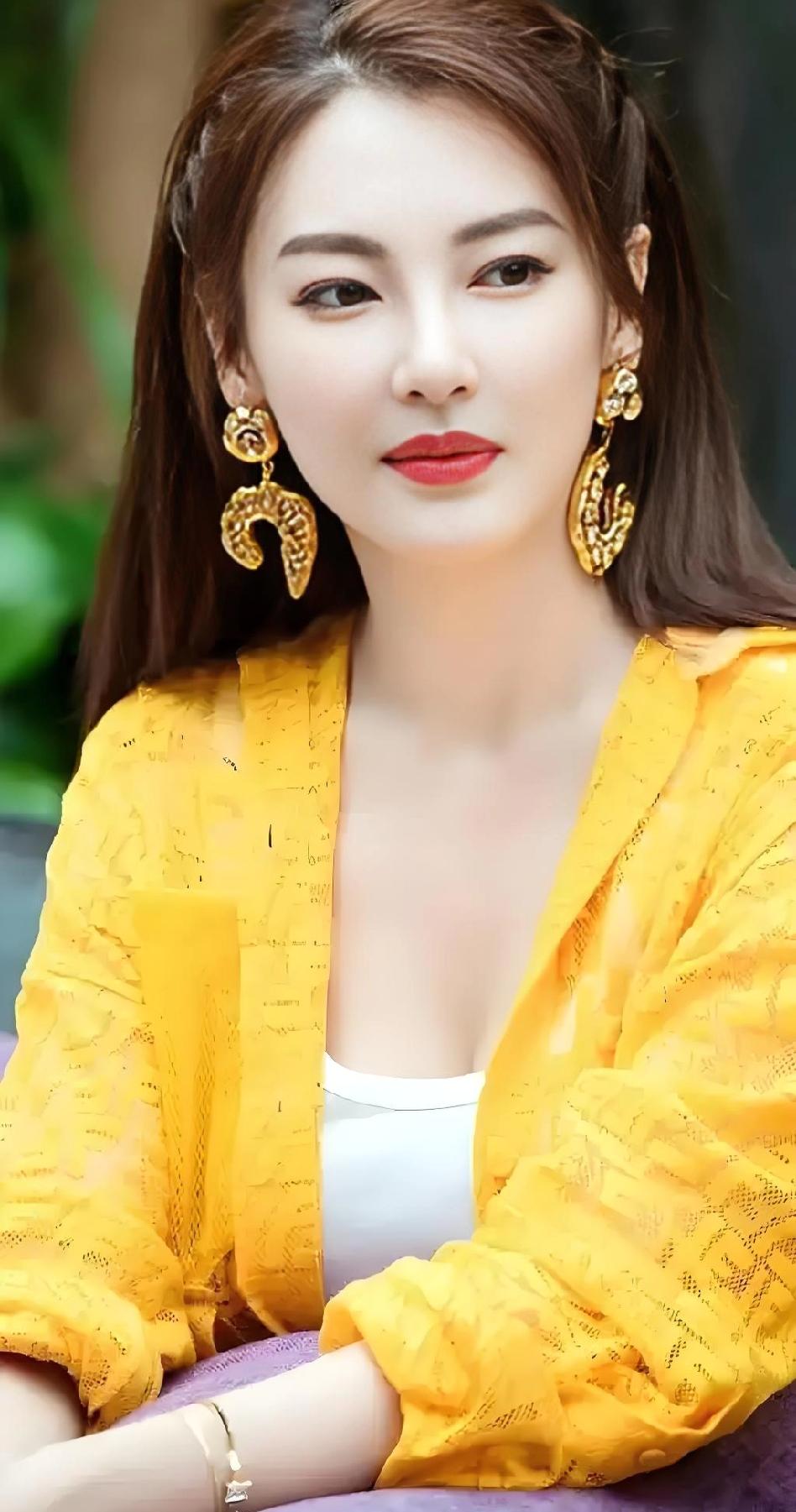 张雨绮遭实名举报！代孕+插足+律师威胁？辽春晚已除名家人们，娱乐圈这瓜来得