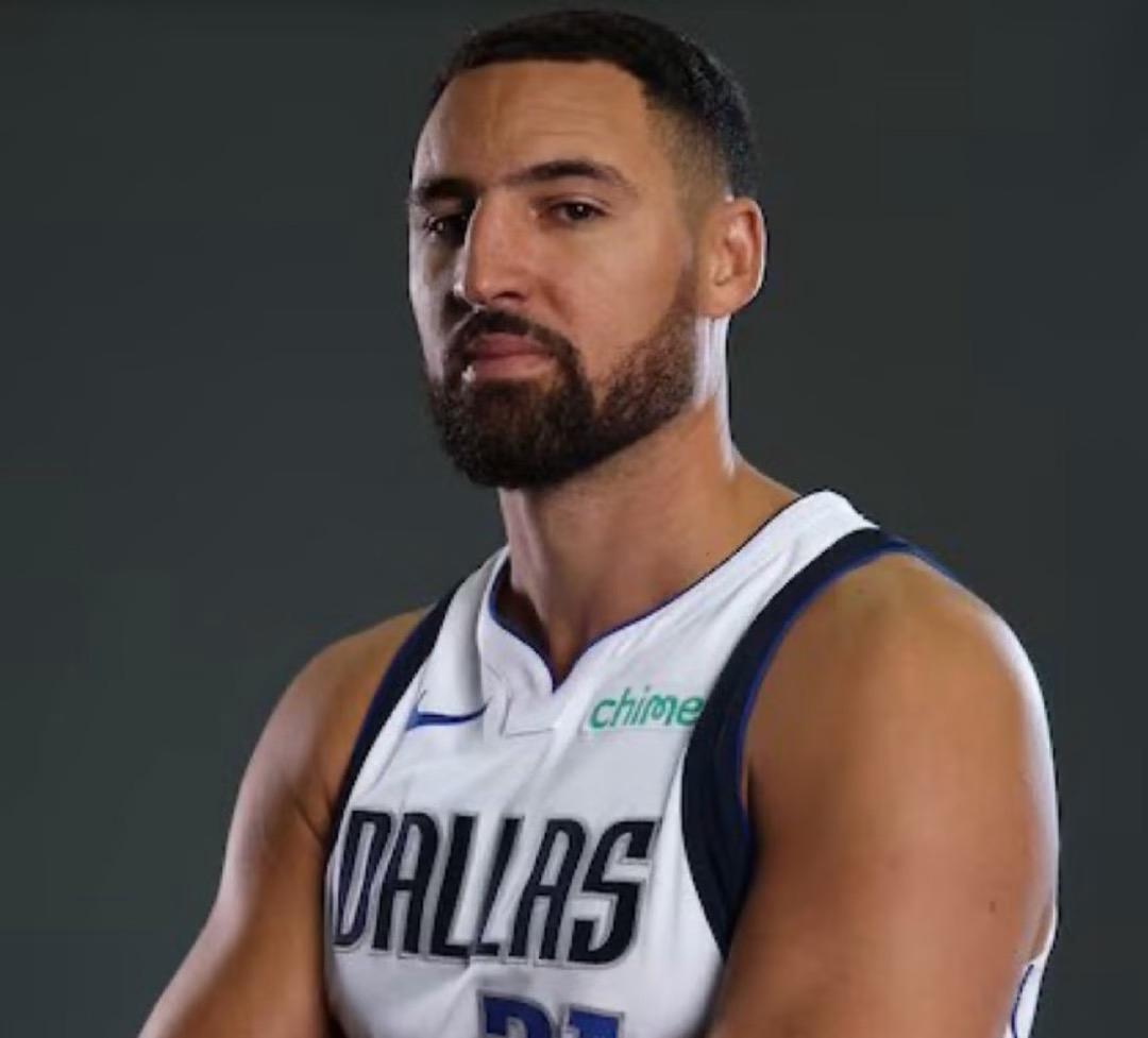 独行侠这波操作有点意思啊！据美记报道，尼科·哈里森和管理层要在交易截止日前探索克