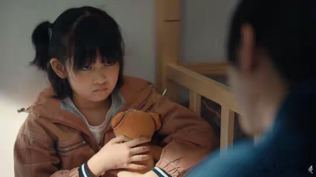 《利剑玫瑰》大结局揭秘了常锐没收养发发的真实原因，这结局真的引人深思。剧终，常