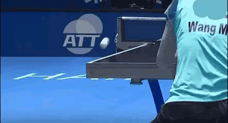 孙颖莎和王曼昱8:7的那个擦边球，由于没有鹰眼，所以一直没有技术支撑来判定是