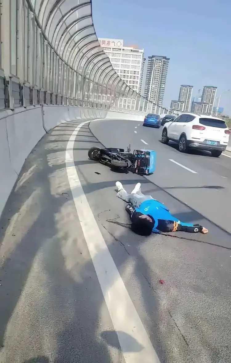 高危作业，当代打工人的无奈！