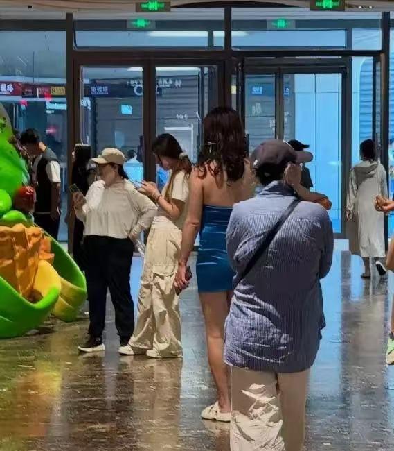 网传赛格一姐主动离场换商圈，美化撤店背后藏着被掩盖的现实赛格一姐真的走了，不