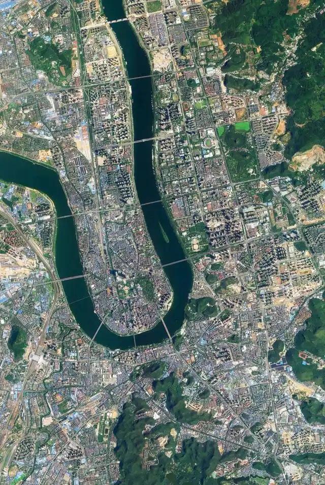 猜猜这是哪，听说有螺蛳飘香的味道。你去过吗？