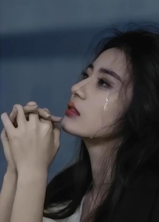 “脸都不要了！”内蒙古一名42岁女子，约着五位朋友去KTV喝酒玩乐，聚会结束准备