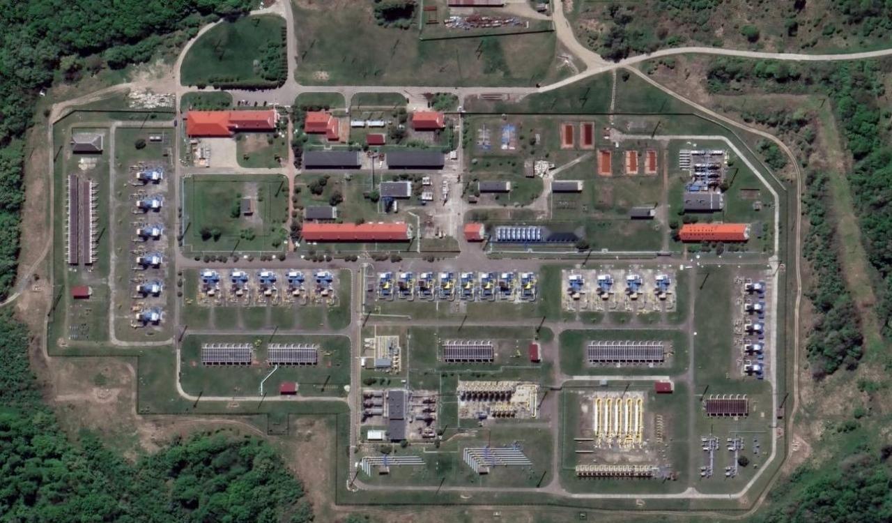 突发新闻：初步报告称，俄罗斯“奥列什尼克”中程弹道导弹今晚击中了利沃夫附近的