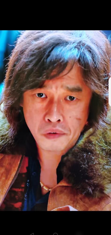 主角是用来快进的，配角才是用来追的。《老舅》播到后半程，观众集体“叛变”了。