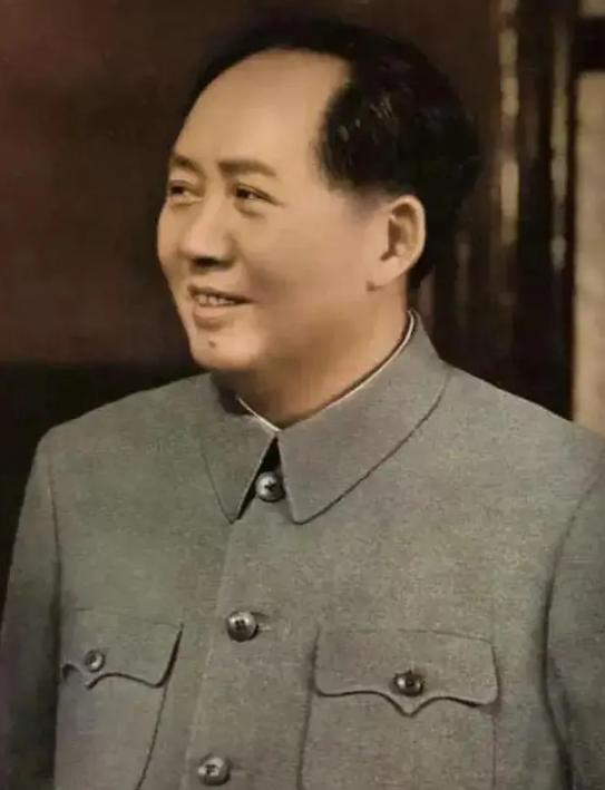 毛主席的四个“未解之谜”：第一，中年得“痣”；第二，毫发无损；第三生命里不寻常的