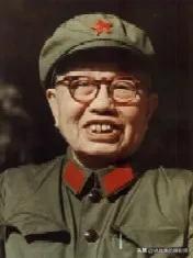 有人说，如果粟裕在淮海战役结束，华野改编成三野，准备渡江南下，接管宁沪杭，粟裕代
