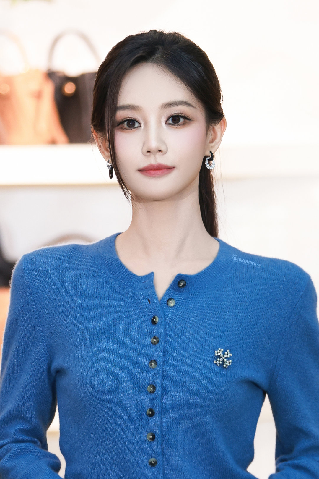 𝟐𝟔𝟏𝟎𝟏𝟑TORYBURCH#李一桐#-#李一桐美人余#-#李一桐余梦#-#李一桐三亚