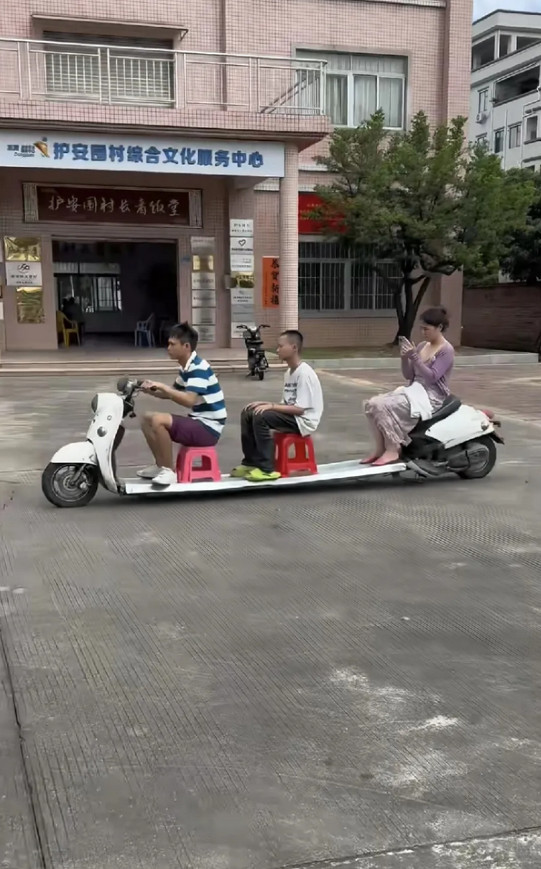 人才，摩托车这样改装能上路吗？没人管吗？