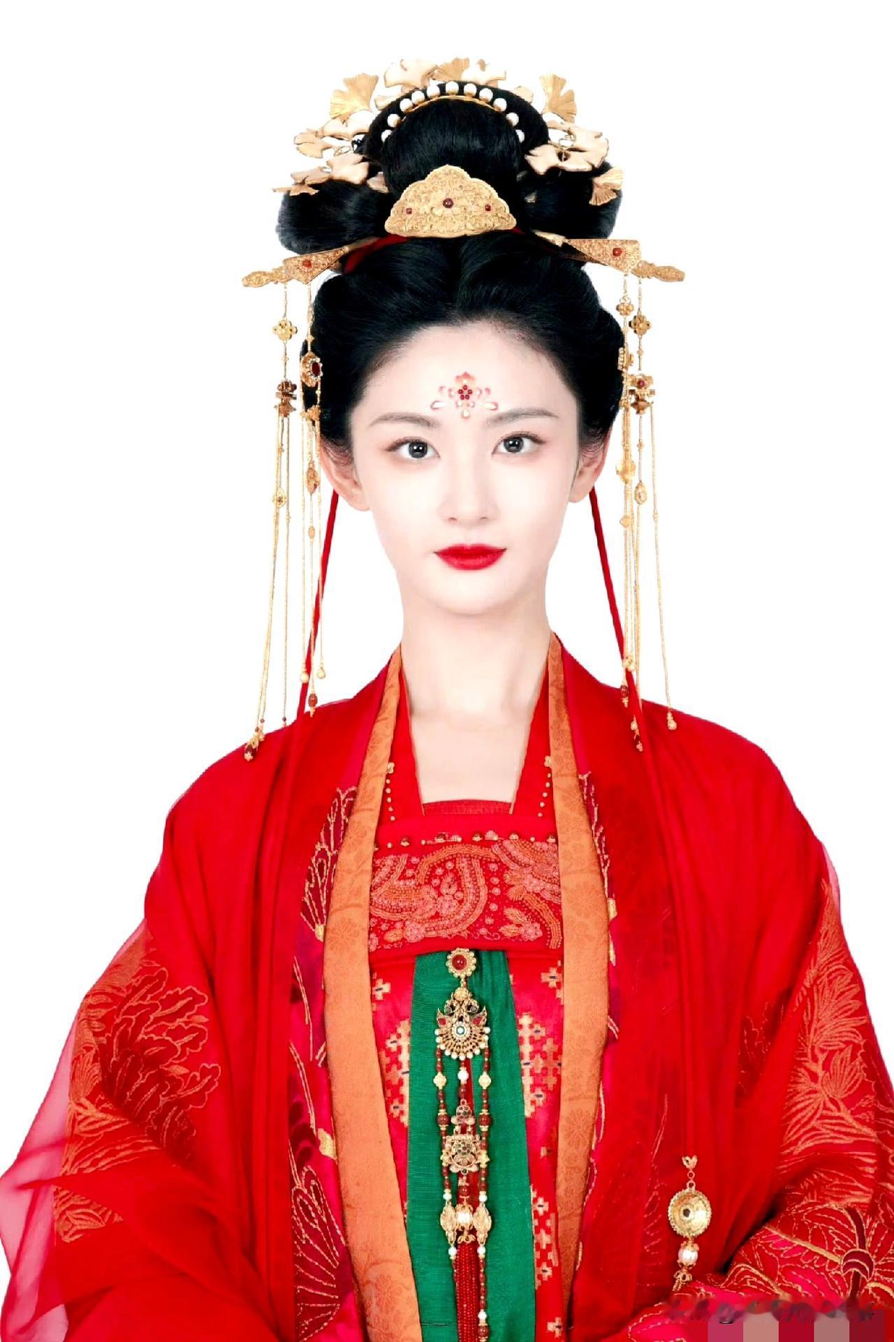 赵晴女扮男装：于老板吹的“古代少年郎”，是真的灵赵晴这组女扮男装造型，终于