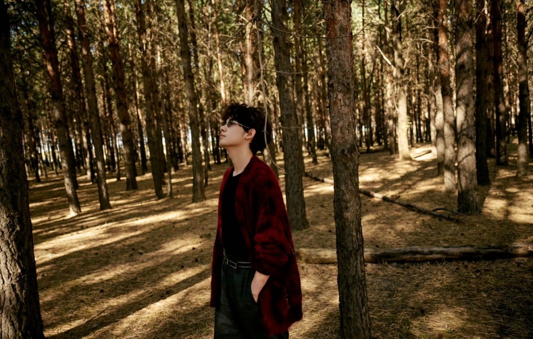 当你与大自然重合连背影也那么迷人胡先煦脏脏包