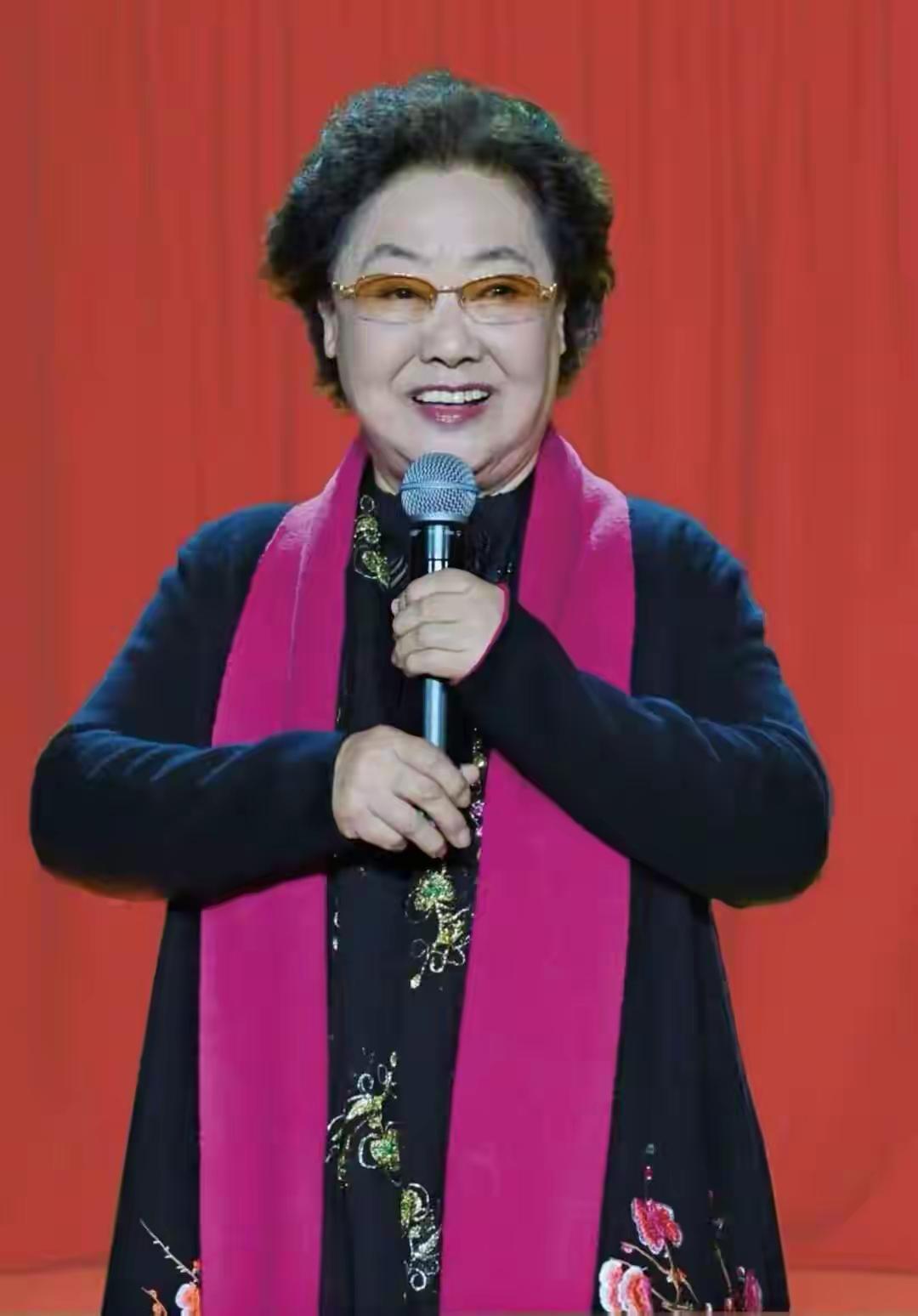 郭兰英走了，不是死于贫穷，也不是死于劳累。她死于岁月，死于疾病。老人家活到9