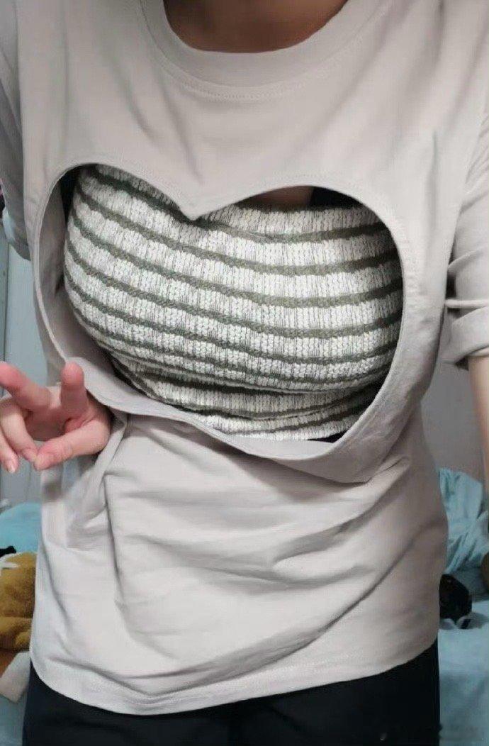 妈妈说穿这个不像高中生