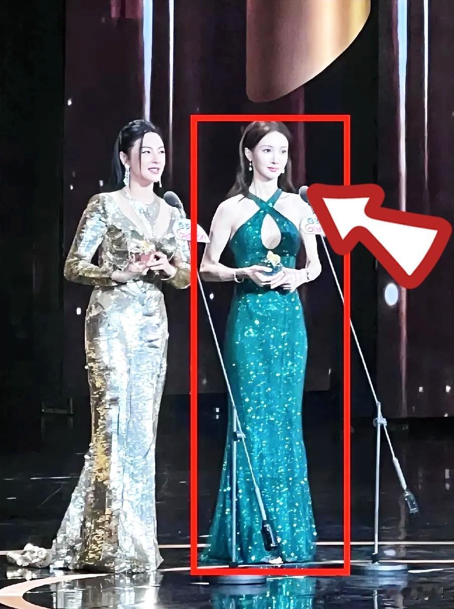 现在最让我不理解的，不是金晨，而是张雨绮。金晨都已经交卷了，甚至她的代言都掉