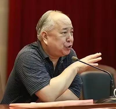 惊！教育圈大事件，刷题时代要翻篇？这下可出名了，不仅教育圈，全国家长都炸开