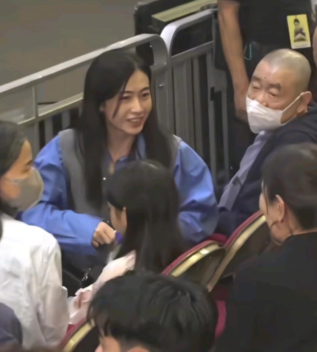 2026年9月11日晚，谭咏麟香港红馆《刻骨铭心》终极演唱会首场，刘銮雄坐着轮椅