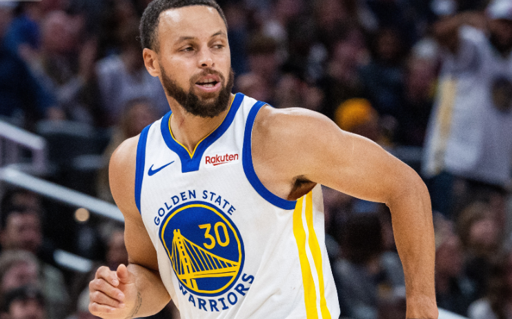 库里151次7+三分断层领先！利拉德汤普森总和被碾压，NBA球星集体心理崩溃