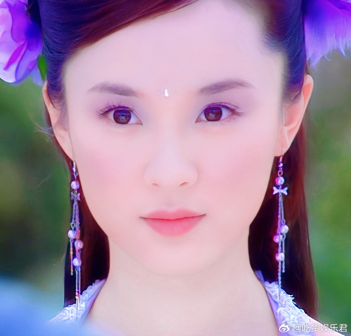 霍思燕欢天喜地七仙女·七公主紫儿霍思燕古装紫儿美图第一组🧚♀️🧚♀️