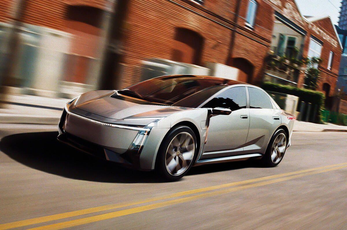 除了刚才发的雷克萨斯LS6轮概念车，丰田的联合发布会还发布了下一代卡罗拉的概念