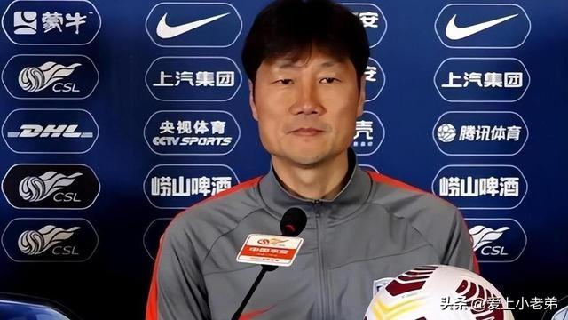 毛毅军暂领申花大旗，一切在意料之中斯卢茨基走了，但军中不能一日无帅，安排毛毅军