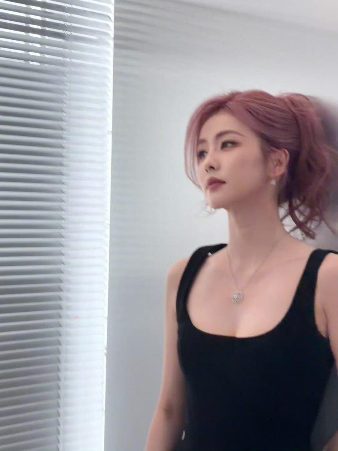 ​白鹿捡剩下的十八宫格发一发白鹿好可爱，捡点剩下的发一发☺️白鹿把剩下的发完了