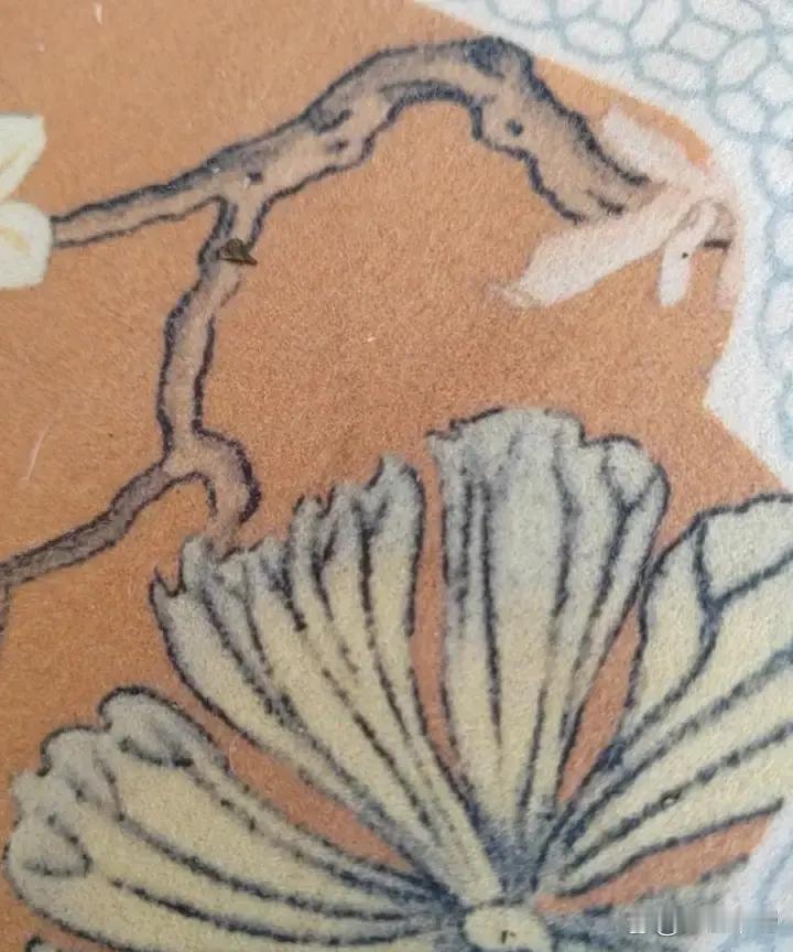 今天给婆婆家送菜的时候，正好碰见他们社区门口有摆摊卖面包的，那种现烤的，十块钱三