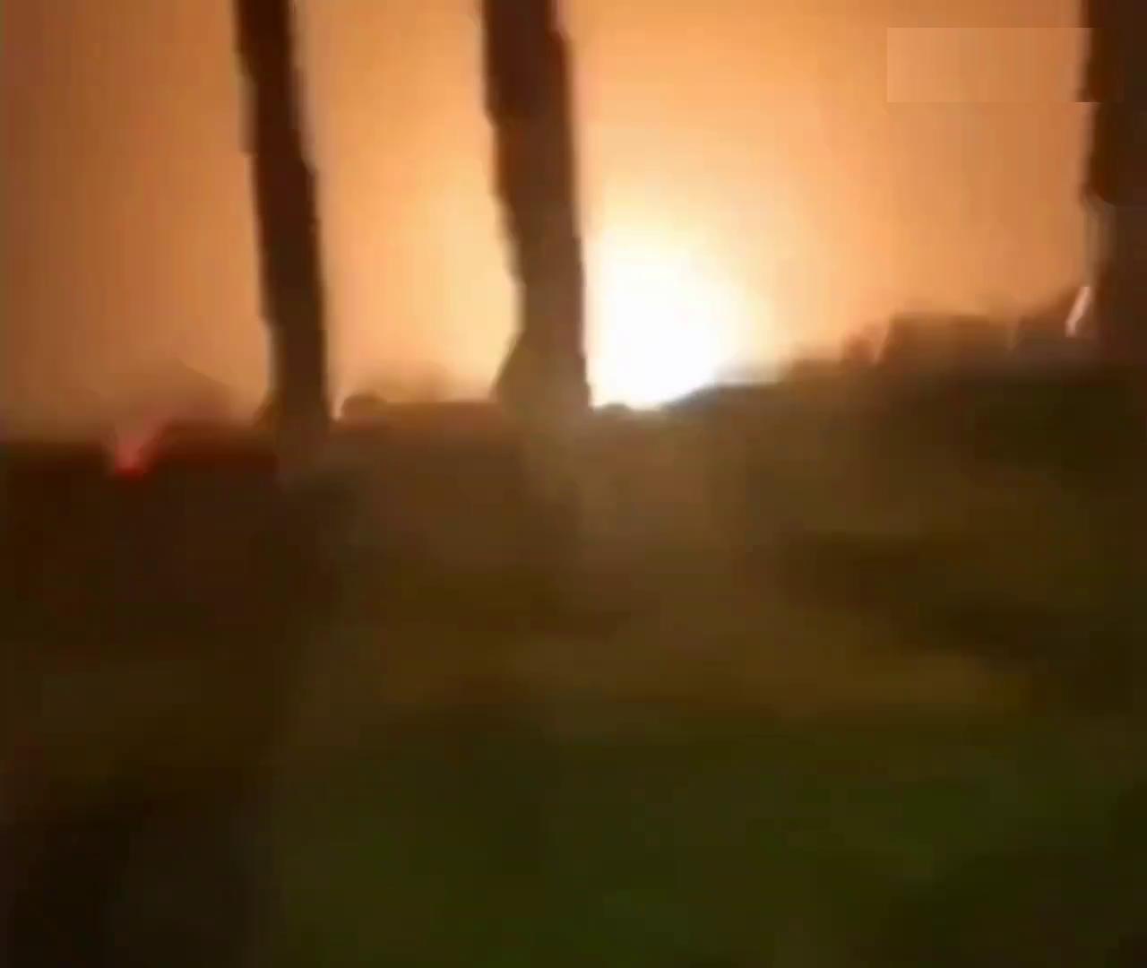 胡塞打到沙特了首都了，利雅得上空导弹无人机突防：突响拦截爆炸。9月19日凌晨，